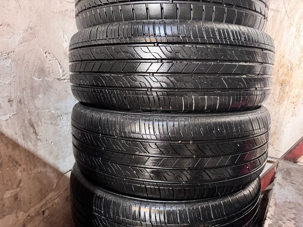 215/55R17 4 adet Kumho yaz lastiği takımı sıfır ayarında - 2