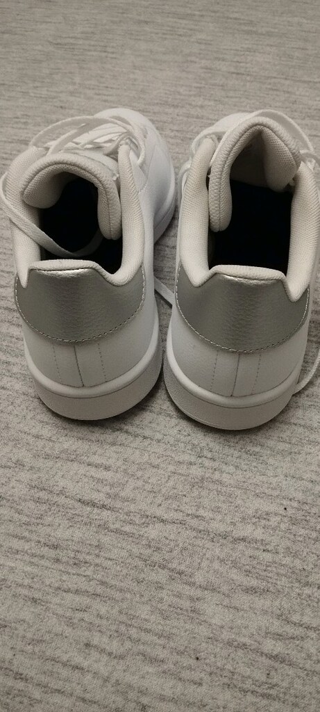 hiç giyilmedi oejinal adidas karekod mevcut - 3