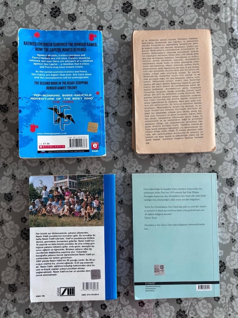 Türkçe-İngilizce 4 Adet Roman - 2