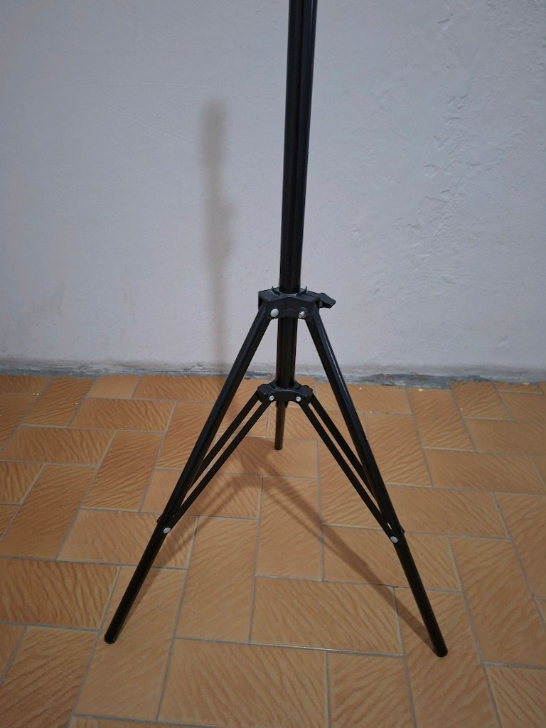 tripod - 2