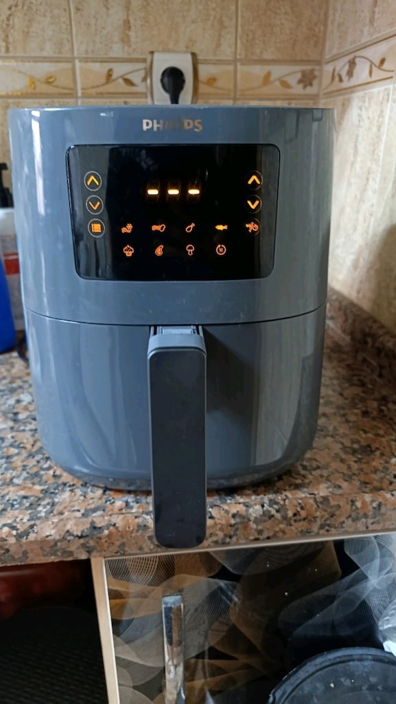 Philips 5000 serisi HD9255/60 yapsın airfrey 4,1L hazne ısı ayarlı