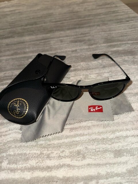 Ray-Ban Siyah Güneş Gözlüğü