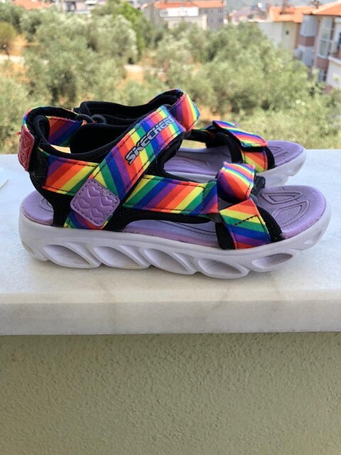 Skechers 27 Numara Kız Çocuk Sandalet
