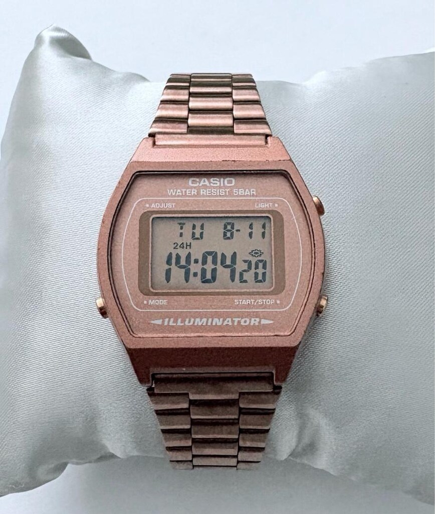 Casio Retro B640W - 2