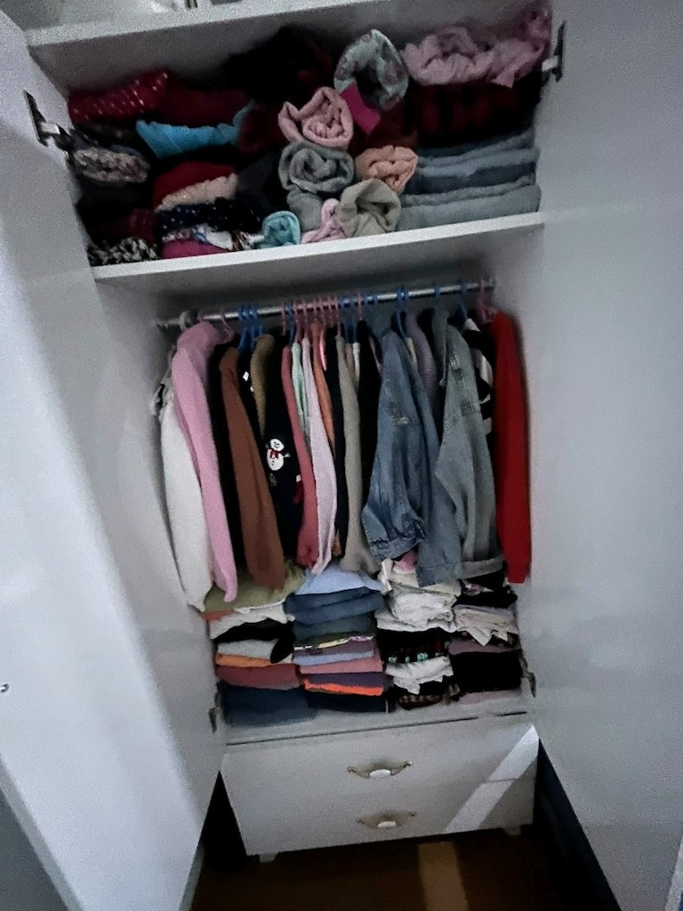 İki Kapılı Dolap - 2