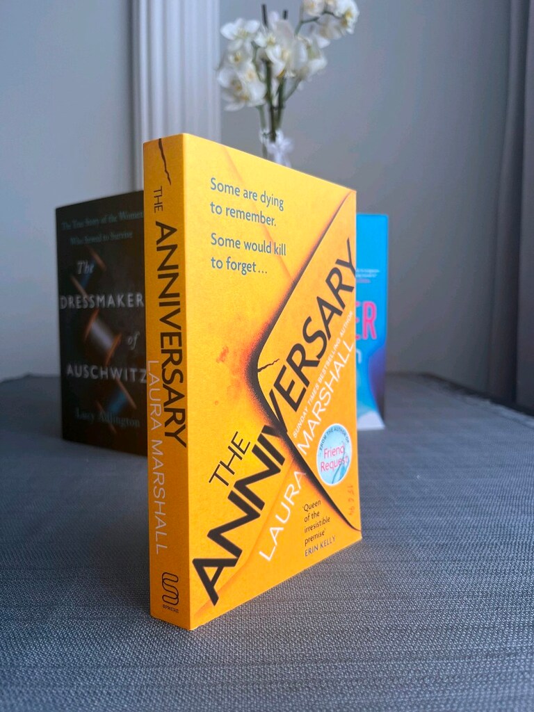 Anniversary İngilizce Gerilim Gizem Kitap Roman - 3