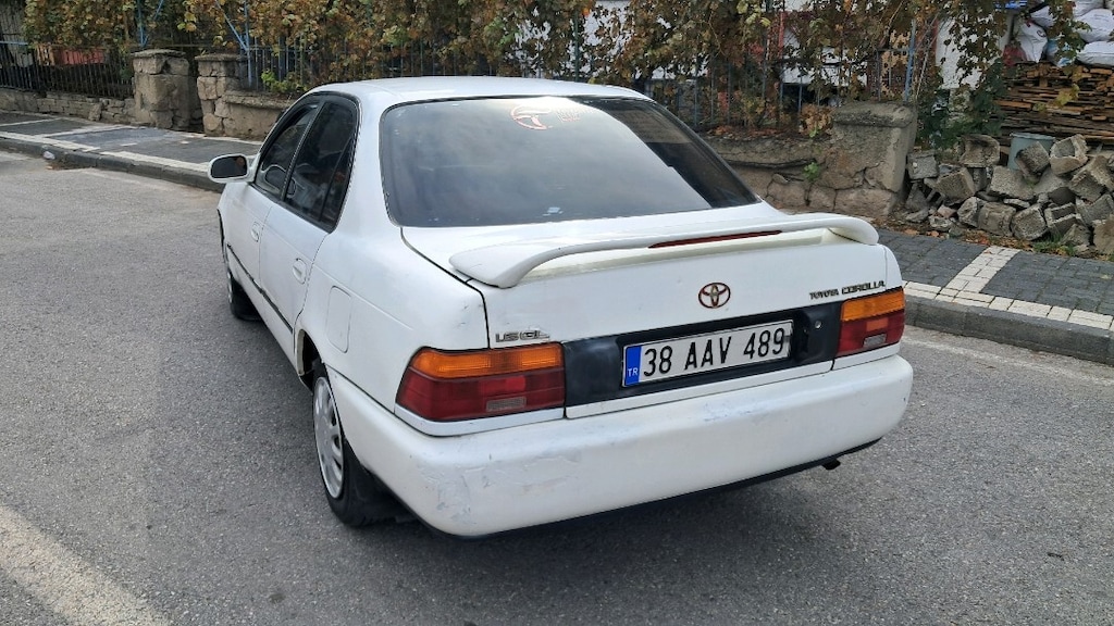 Otomatik vites Toyota Corolla (efsane) - 4