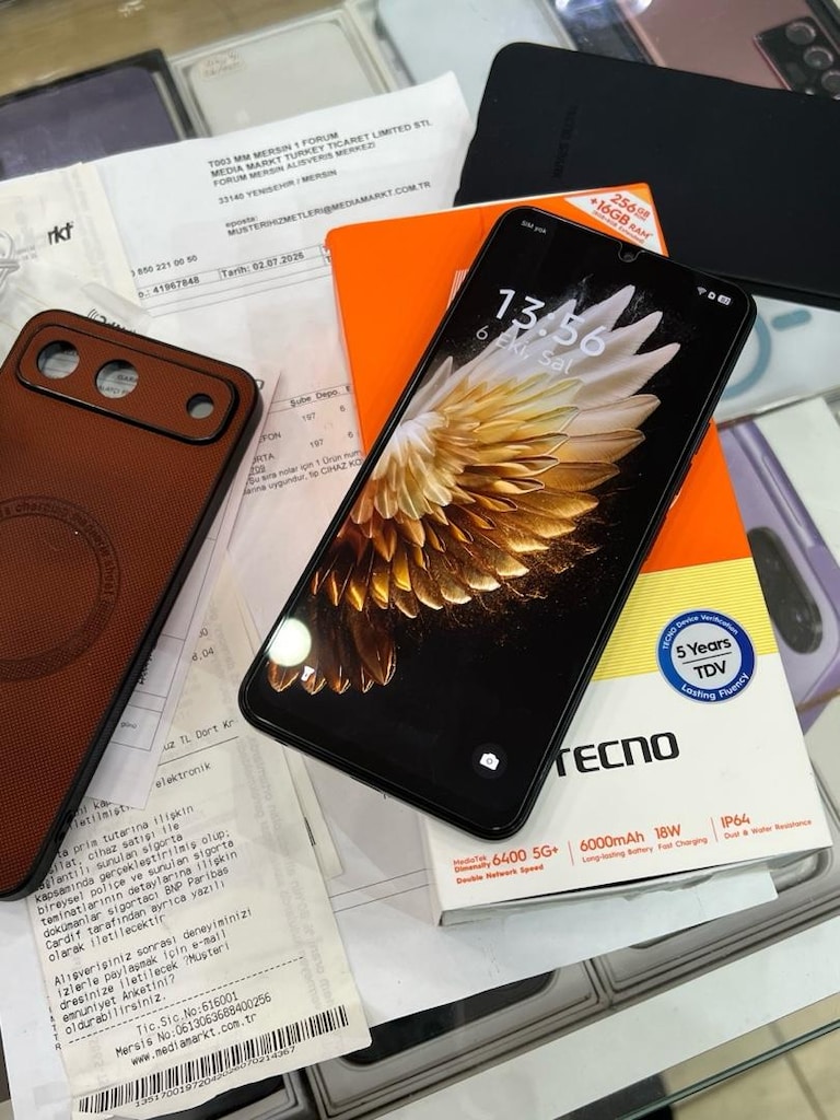 TECNO SPARK 40 5G 256/8+8 TR ORJINAL 22 AY GARANTİLİ +SİGORTALI - 5
