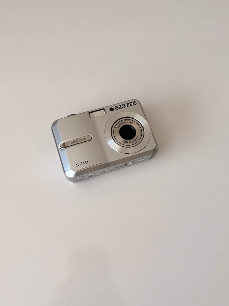 Samsung S760 Dijital Fotoğraf Makinesi - 3