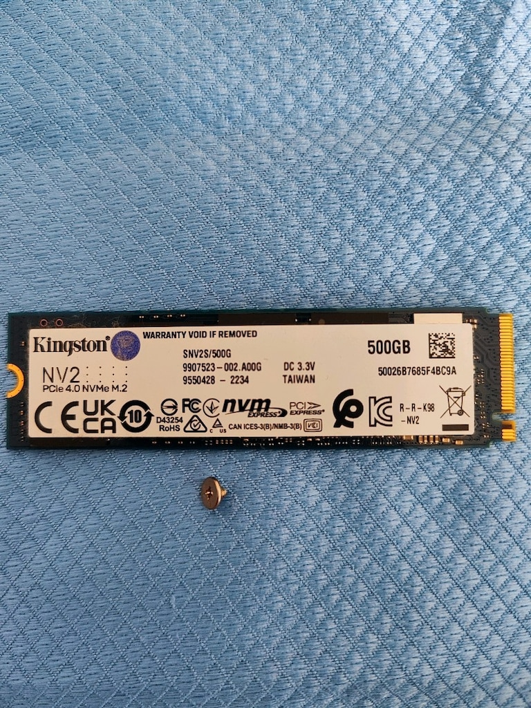 Kingston snv2s500g /(500gb)