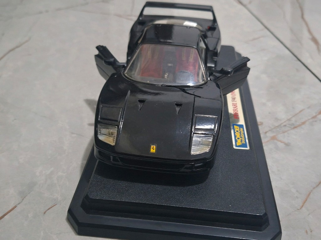 BURAGO FERRARİ F40 SİYAH (1987 MODEL) - 6