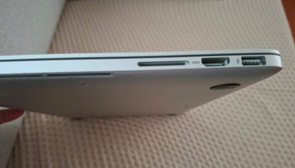 Macbook Pro 13 inç 2015 İ5 8GB RAM 120GB SSD - 7