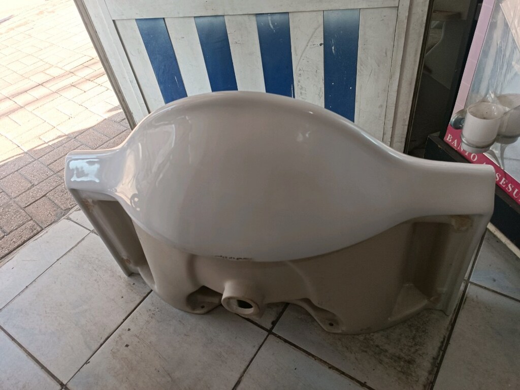 Hilton lavabo taşı Creavit markasi kaliteli 80 cm lik ikinci el temiz - 4