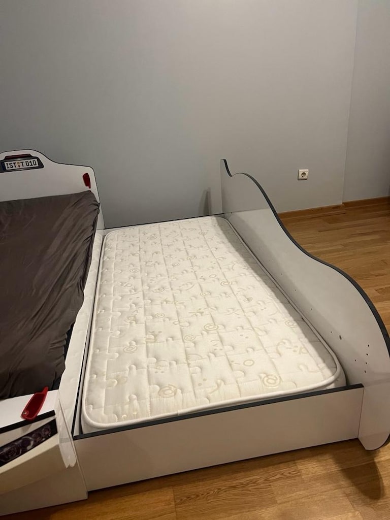 Çilek Arabalı Yavrulu Yatak - 3