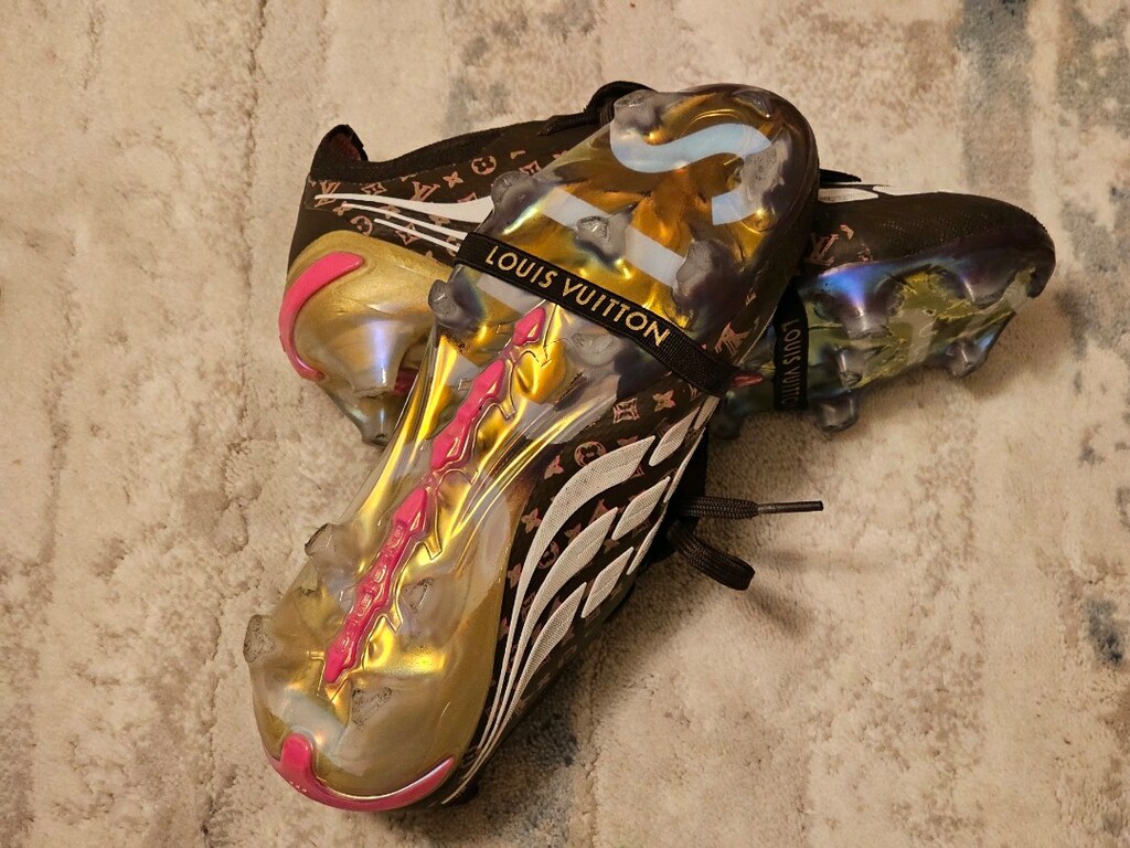 Adidas Louis Vuitton futbol kramponu 35 numara - 4