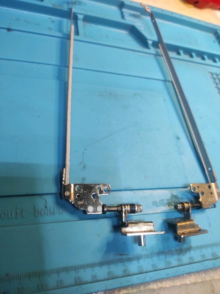 DELL 5010 LAPTOP MENTEŞESİ - 3