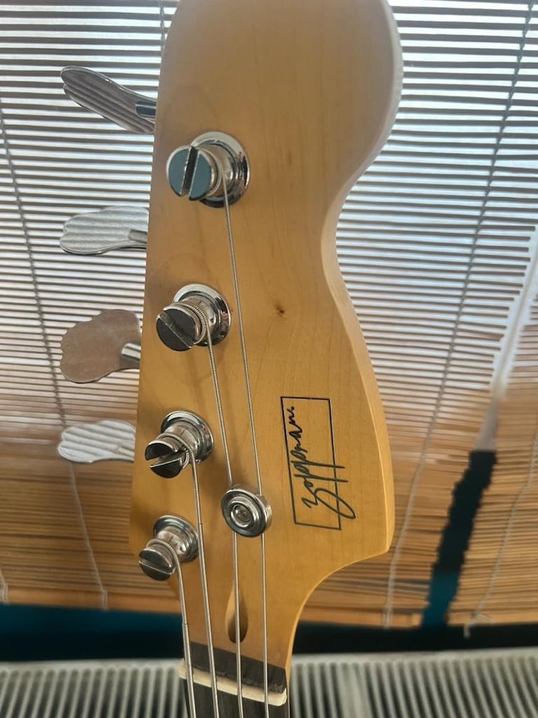 Sıfır Ayarında Bas Gitar Seti–Zoppran Bas Gitar+TG-15 Amfi+askı+stand - 3