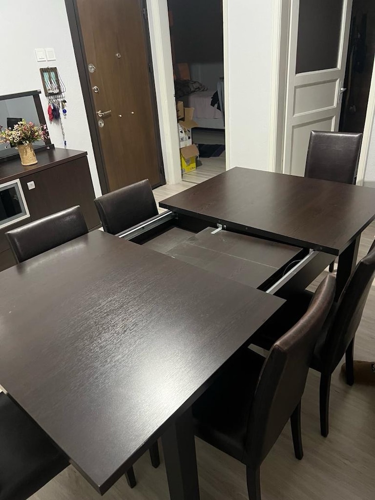 Koltuk, Yemek Masası ve Konsol - 4