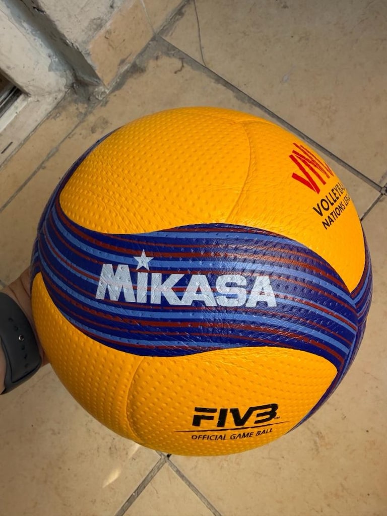 Voleybol topu Mikasa V200W-VNL - 2
