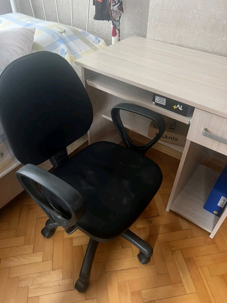 ÇALIŞMA MASASI VE SANDALYESİ - 7