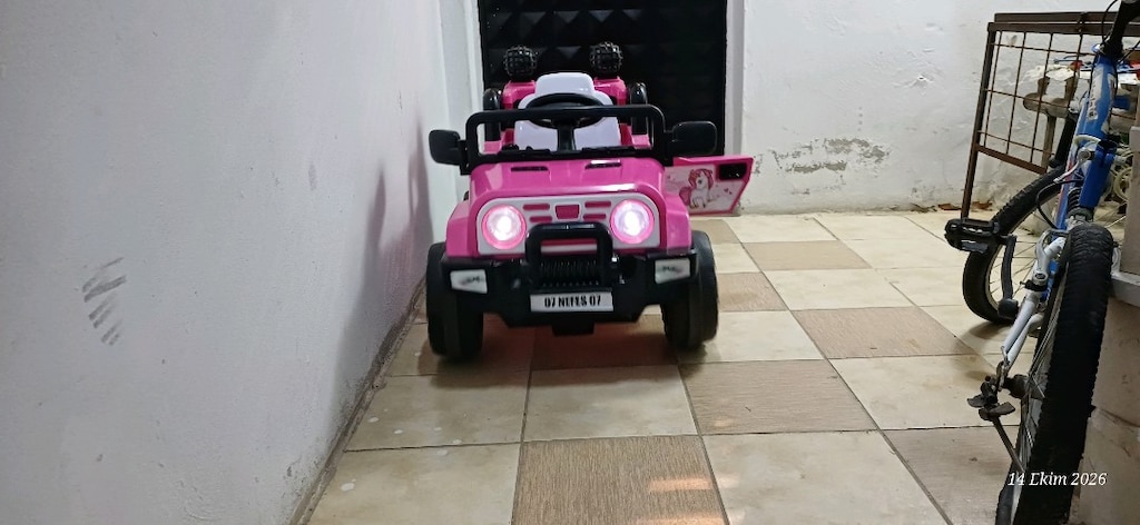 PİLSAN NEON 12 VOLT BÜYÜK BOY AKÜLÜ ARABA - 3