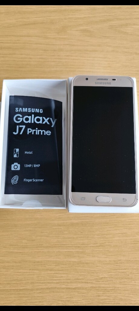 Samsung Galaxy J7 Prime - 4