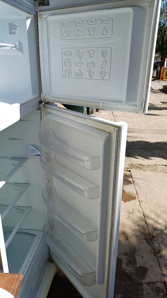 BUZDOLABI INDESIT - 9