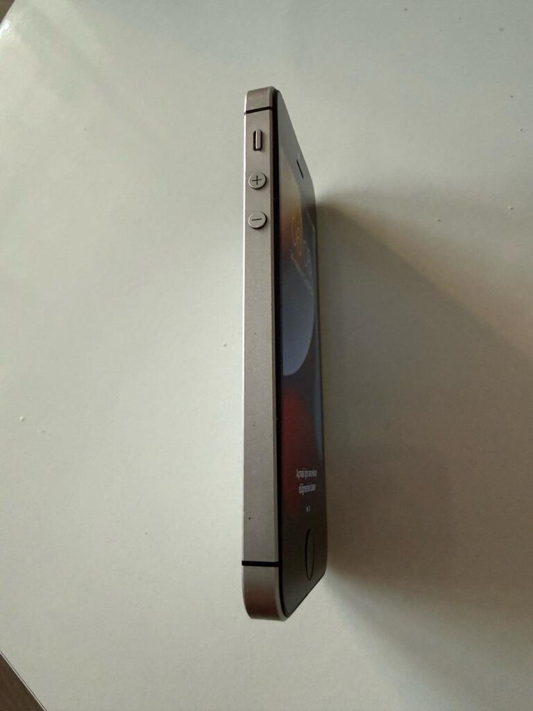 ipone 5se - 3