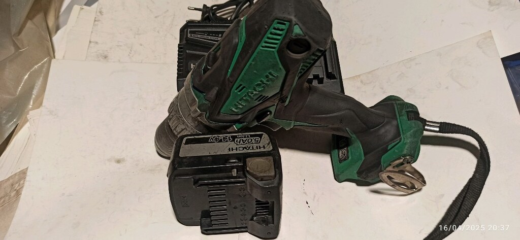 ORİJİNAL HİTACHİ 14 VOLT GÜÇLÜ DARBELİ MATKAP - 10