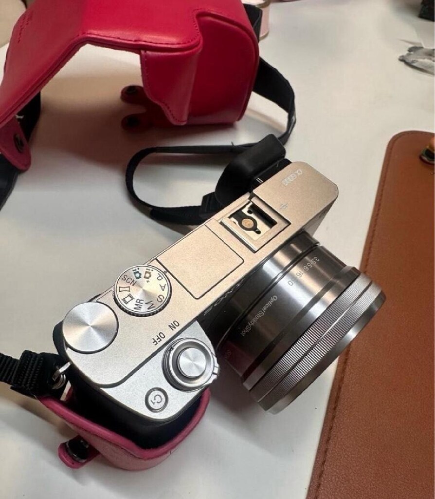 Sony a6000 limited silver renk hic kullanilmadi - 9