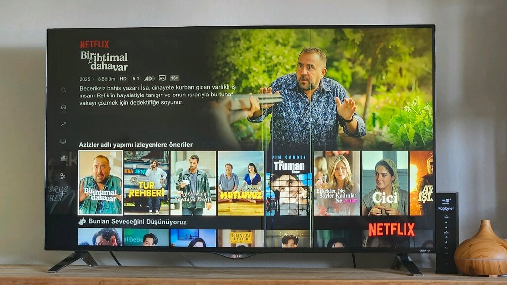 LG ULTRA HD 3D SMART TV