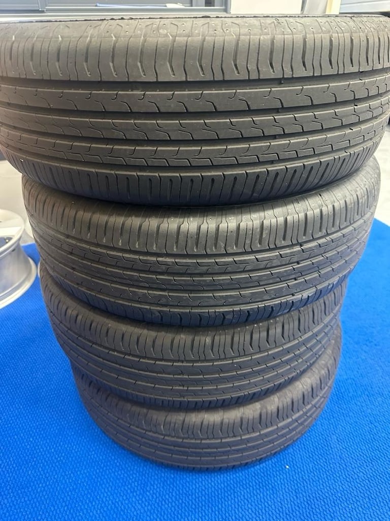 215 65 17 CONTİNENTAL YAZLIK 2026 HATASIZ SIFIR GİBİ 99 V SUV LASTİK - 2