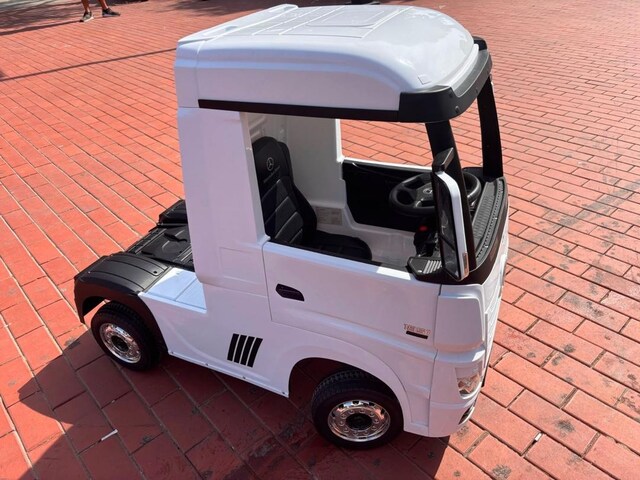 Mercedes-Benz Actros Akülü Tır – Çok Temiz