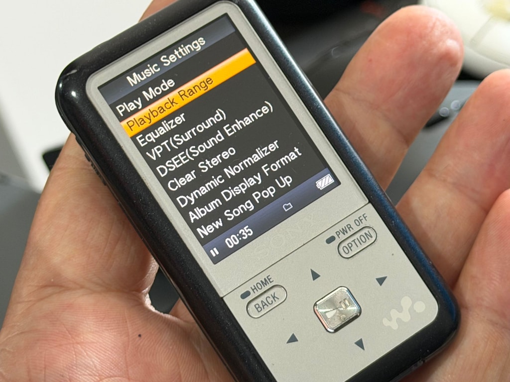 Sony Walkman NWZ-S515 Black (2GB) Digital Media Player - 15