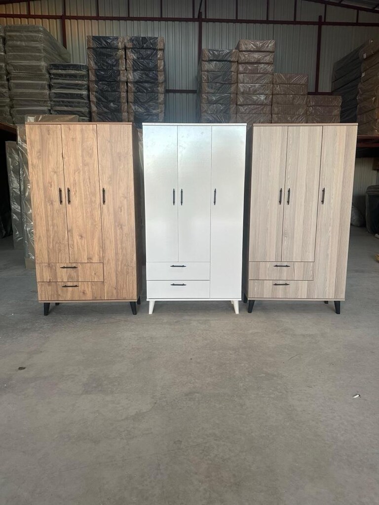 3 kapaklı elbise dolabı - 3