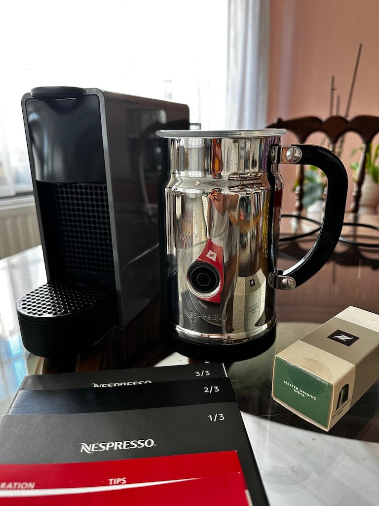 Nespresso Essenza Mini Grey & Aeroccino Plus (Model 3192) - 2