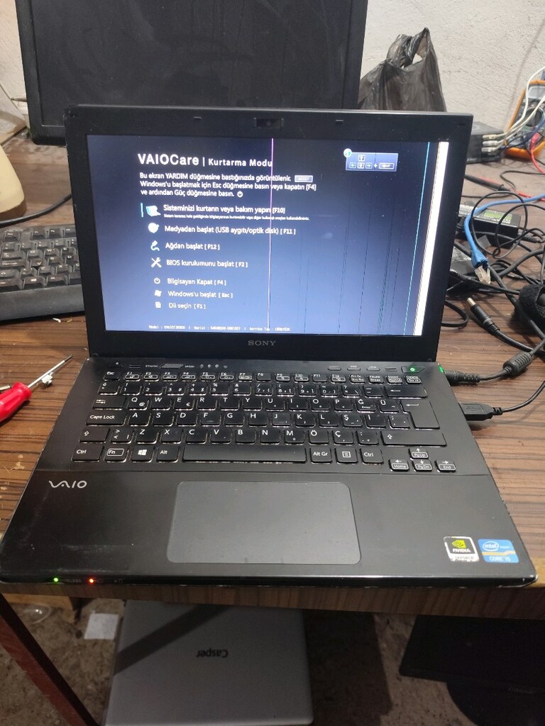 Sony i5 Leptop - 4