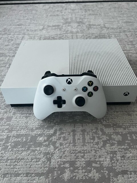Tertemiz sıfır ayarında xbox one s