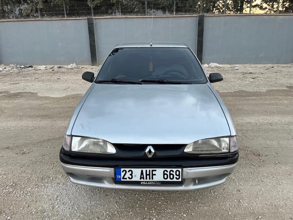 sorunsuz biniciye özel Renault 19 europa - 3