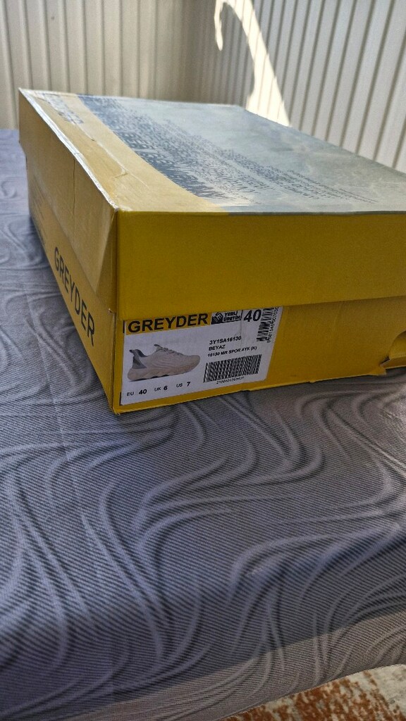 Greyder spor ayakkabı