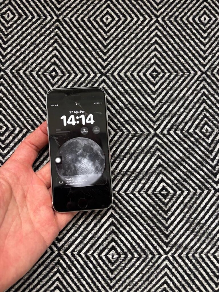 ıphone se - 2