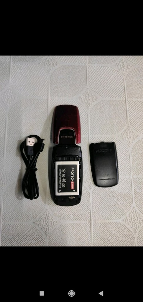SAMSUNG KIRMIZI KAPAKLI ASKER ANNE BABA YEDEK TELEFON TAKAS YOK - 3
