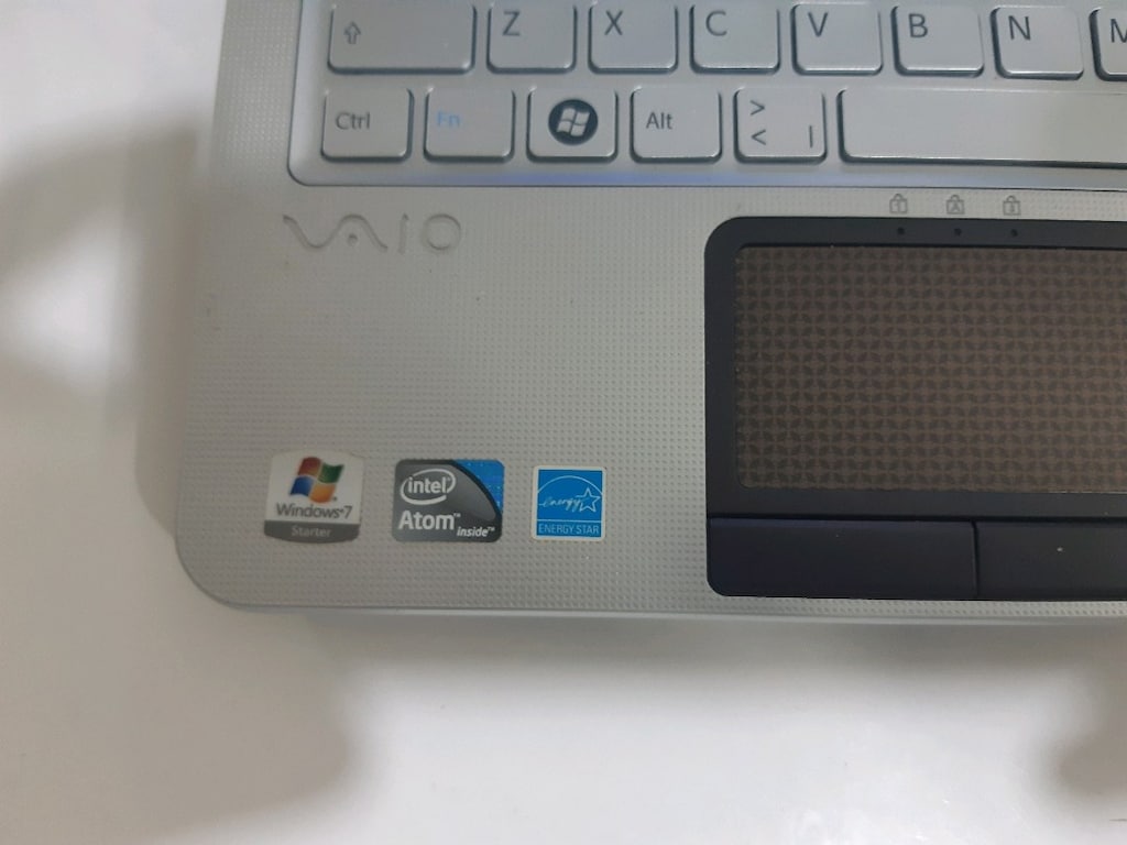 Sony mini book laptop - 13