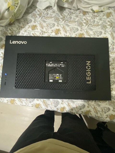 Lenovo Y27-30 Monitör