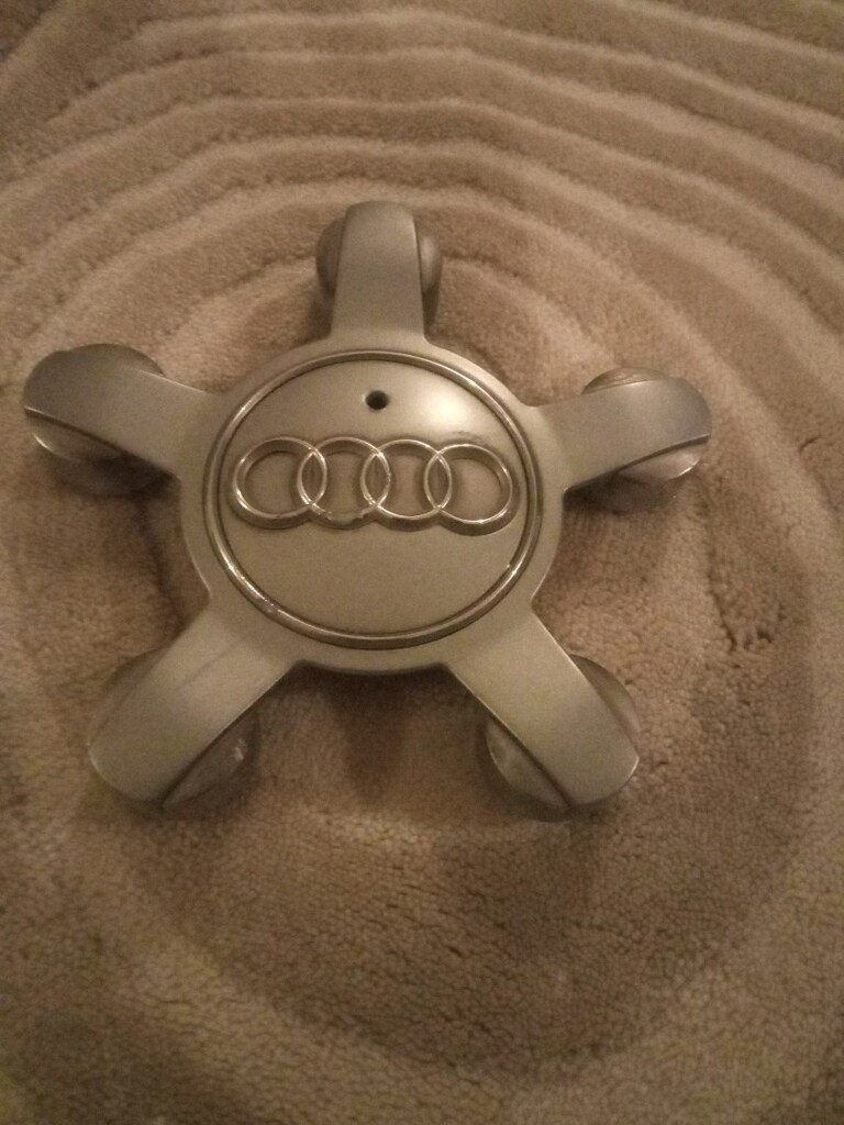 Audi ahtopot jant göbeği orjinal parça - 8