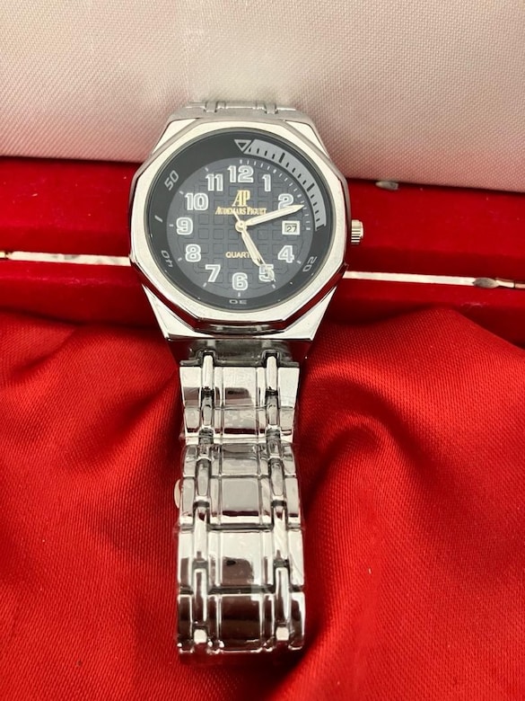 Audemars Piguet Şık ve Modern Çelik Bilezikli Erkek Kol Saati.. - 4