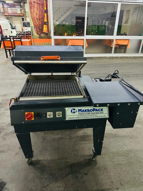 MakroPack Shrink Paketleme Makinesi- Çalışır Durumda Yumurta Paketleme