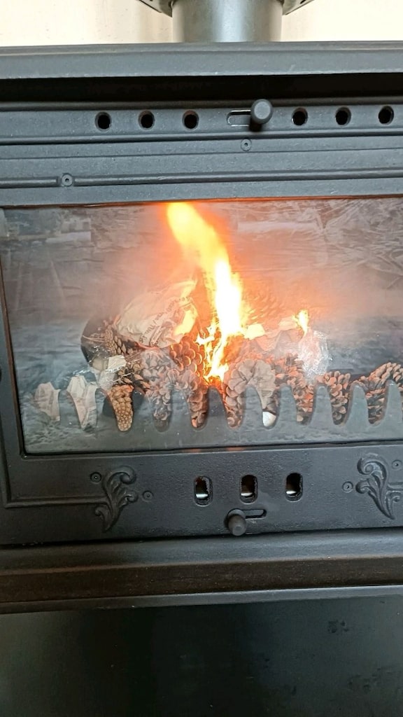 Şömineli döküm soba - 2