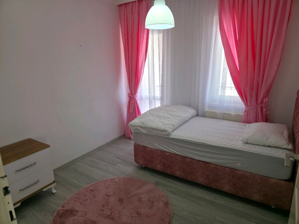 Bugüne Özel Tüm Ev Eşyaları Satılıktır