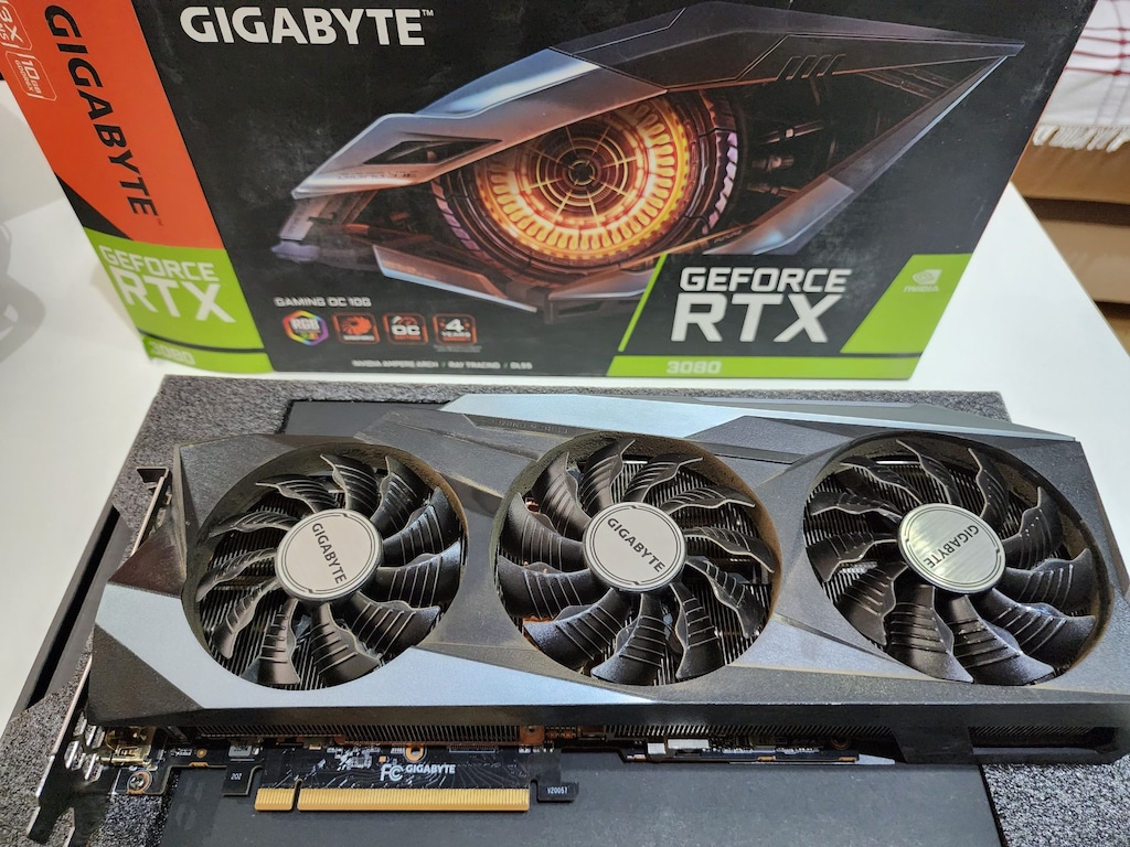 Gigabyte Gaming Oc RTX 3080 Ekran Kartı
